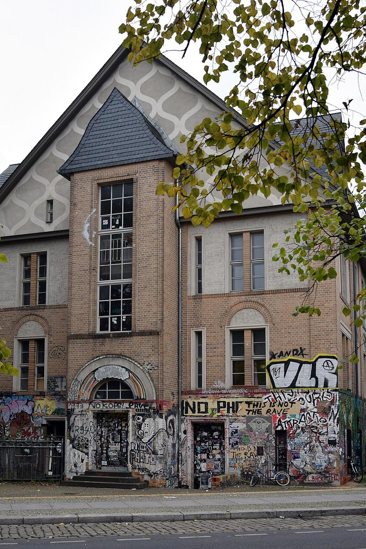 Berlin squat