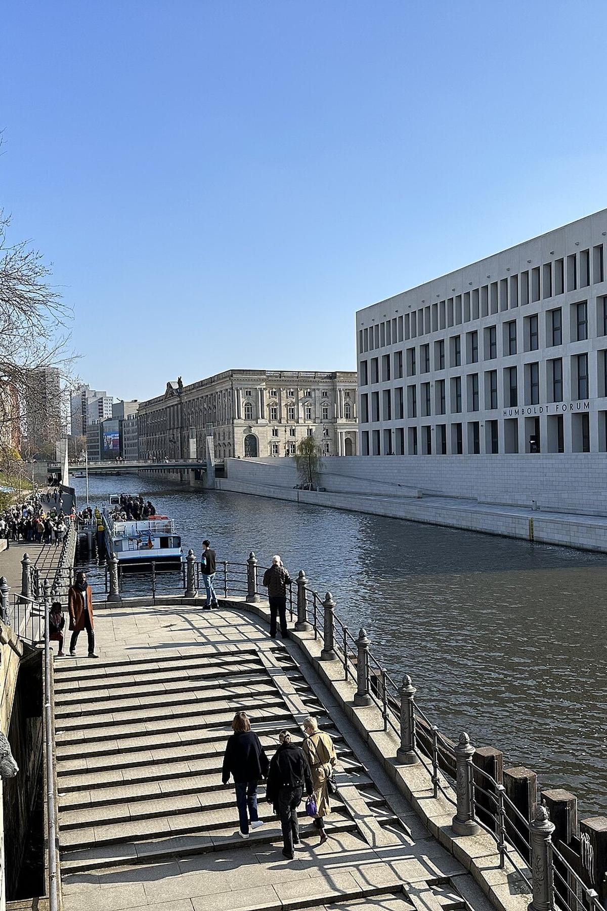 Berlin walking tour